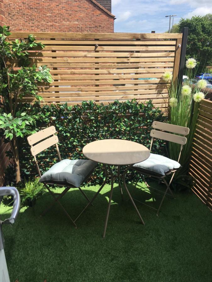 Ourhaus Apartment Beverley Bagian luar foto
