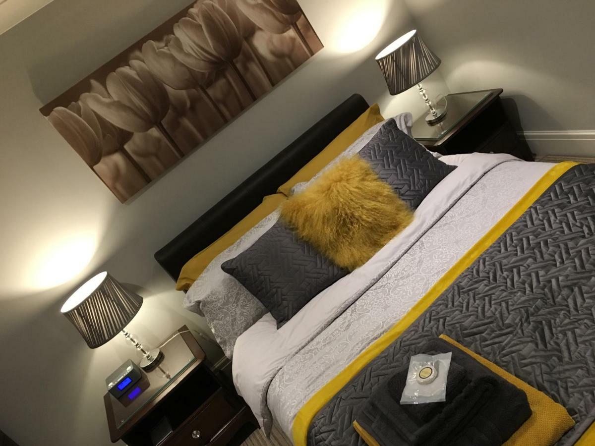 Ourhaus Apartment Beverley Bagian luar foto