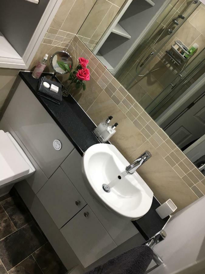 Ourhaus Apartment Beverley Bagian luar foto
